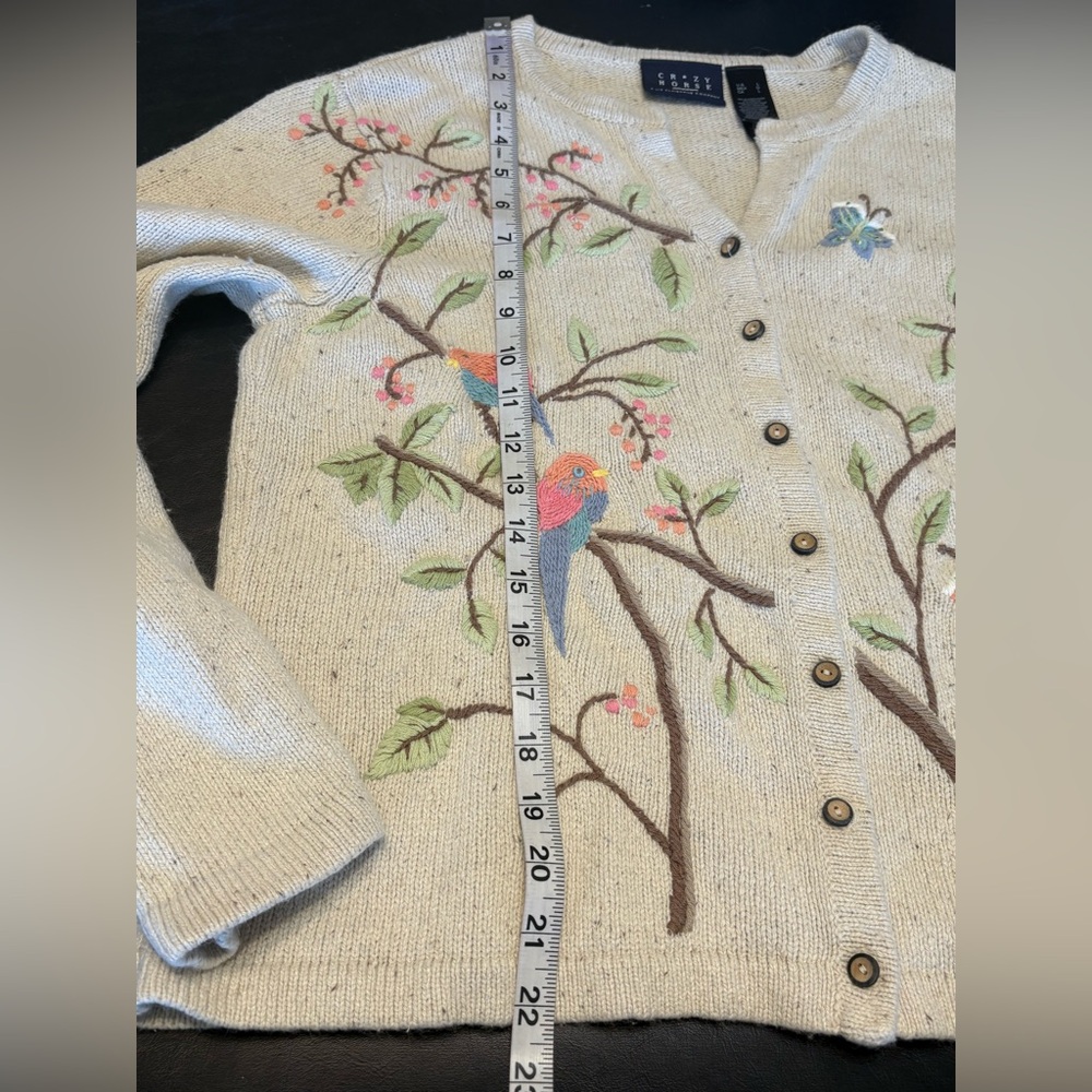 Vintage Silk Blend cream button-up Cardigan w/ Embroidered Birds and Flowers L - Picture 10 of 15